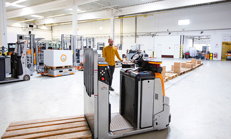 роботизированная складская техника STILL